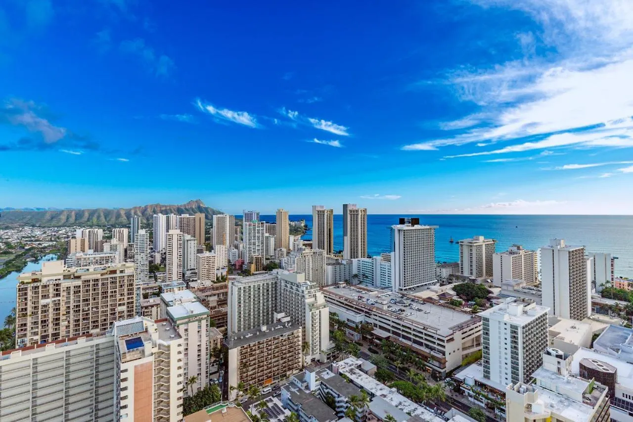 Stylish Studio With Great Ocean Views & Near Beach! Apartment Honolulu